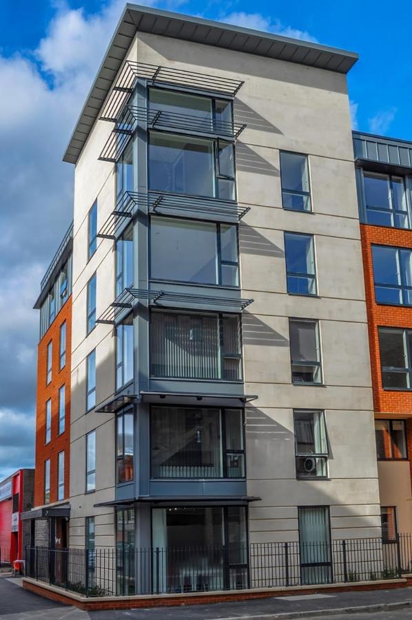 Iconic Garden Apt, Steps From City Centre & Cafes Bristol Extérieur photo
