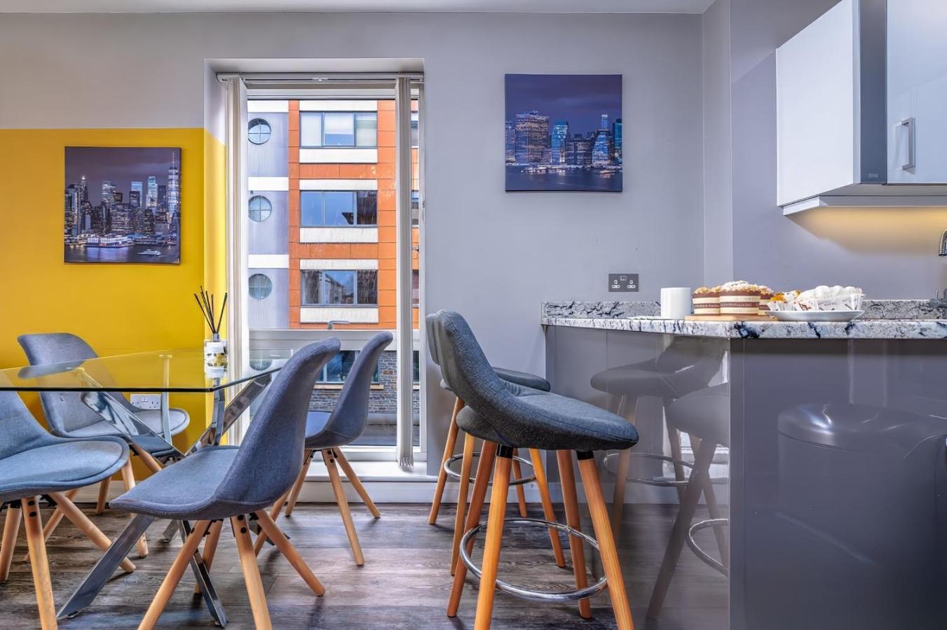 Iconic Garden Apt, Steps From City Centre & Cafes Bristol Extérieur photo
